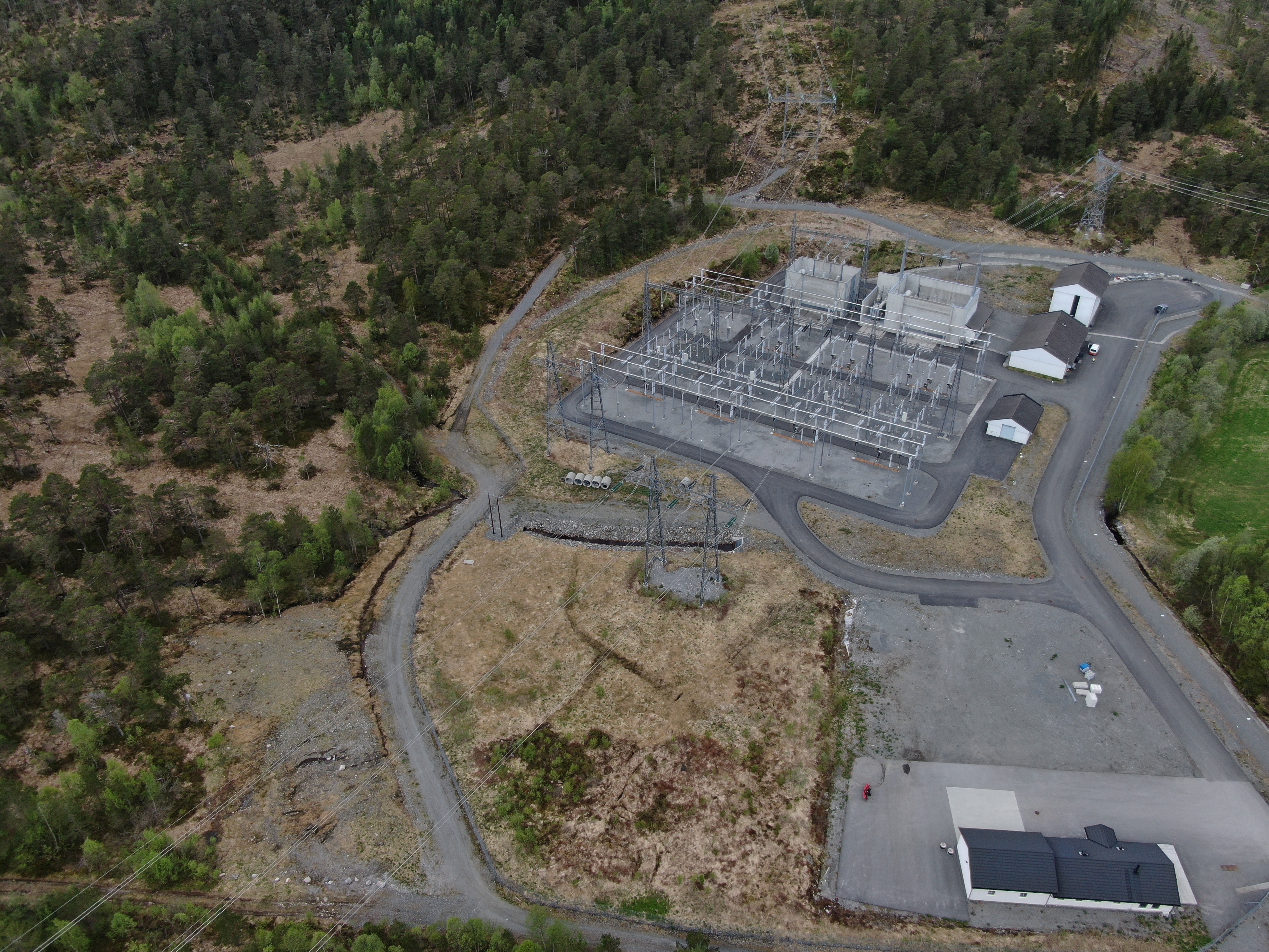 Bilde fra luften av Ørskog transformatorstasjon