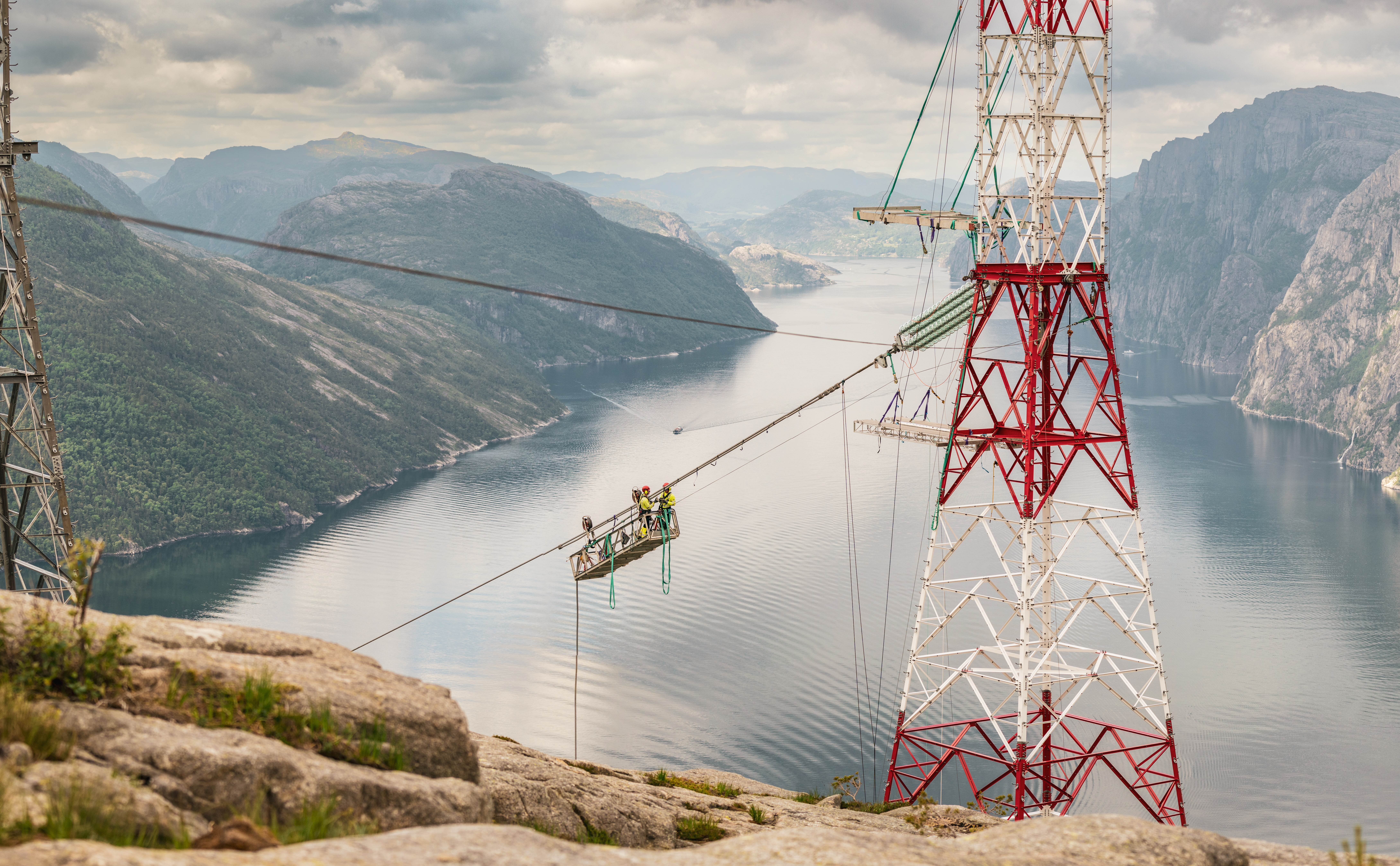 Picture of high voltage mast